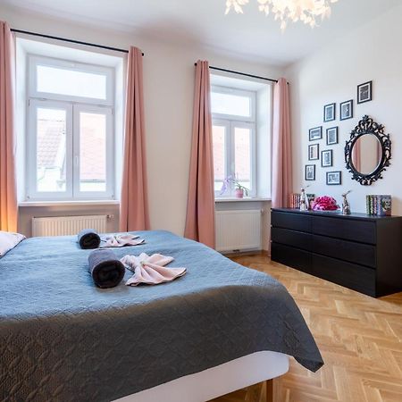 Revliving Apartments Eggenburg Exterior photo