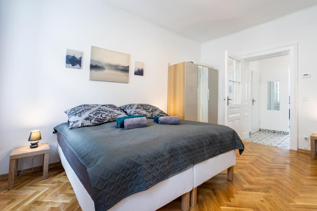 Revliving Apartments Eggenburg Exterior photo