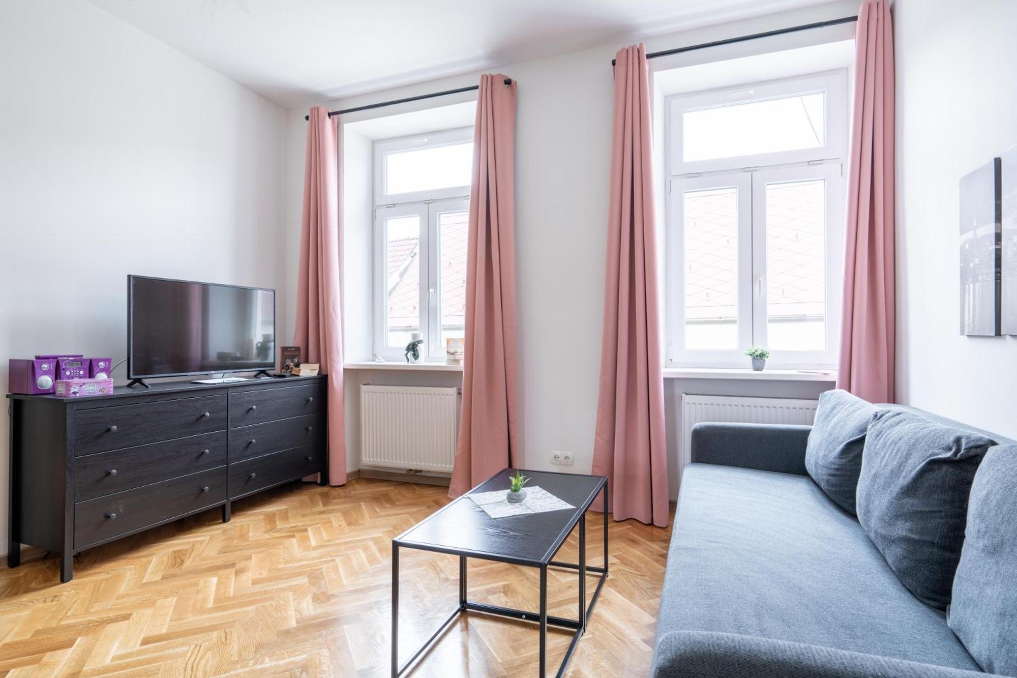 Revliving Apartments Eggenburg Exterior photo